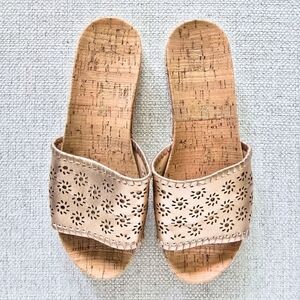 JACK ROGERS Metallic Rose Gold Floral Eyelet Leather Cork Slides Sandals 6.5